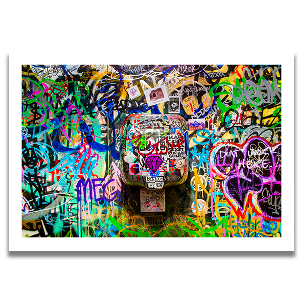 Two Bit's Retro, NYC. Landscape. 2020