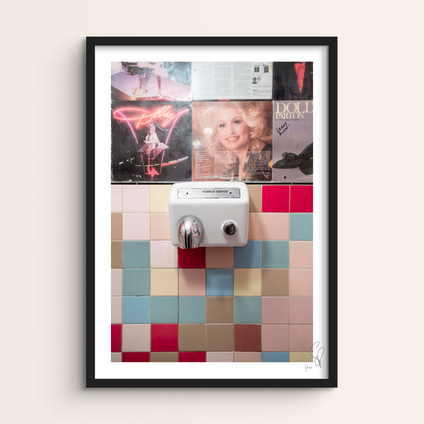 Dolly's, NYC. 2024