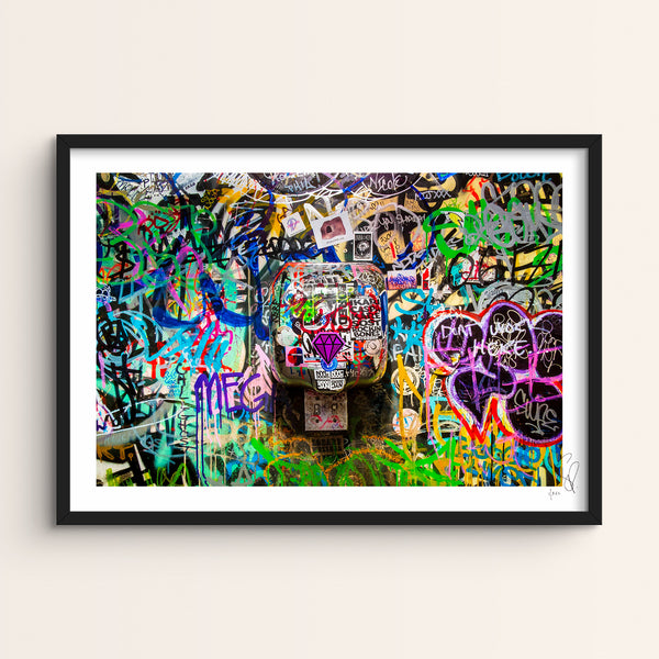 Two Bit's Retro, NYC. Landscape. 2020