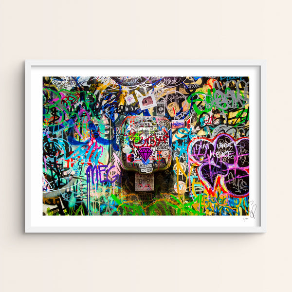 Two Bit's Retro, NYC. Landscape. 2020
